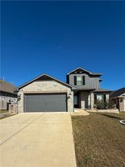 6346 Spartan Drive, College Station, TX 77845