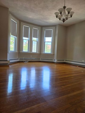 11 Woodman 2, Boston, MA 02130