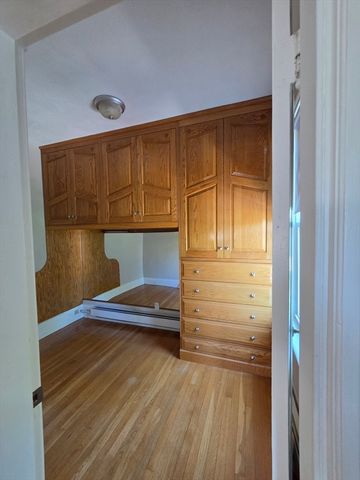 11 Woodman 2, Boston, MA 02130