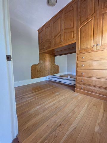 11 Woodman 2, Boston, MA 02130