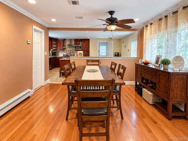 61 5th Avenue, East Rockaway, NY 11518