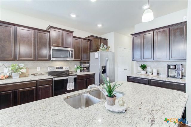 252 Bainbridge Drive, Temple, TX 76502