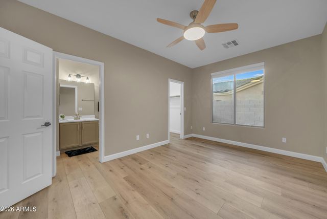 1816 E CAROB Drive, Chandler, AZ 85286