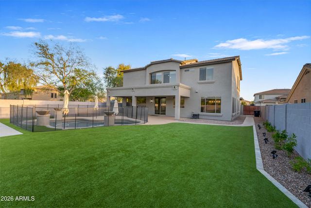 1816 E CAROB Drive, Chandler, AZ 85286