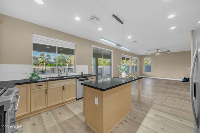 1816 E CAROB Drive, Chandler, AZ 85286