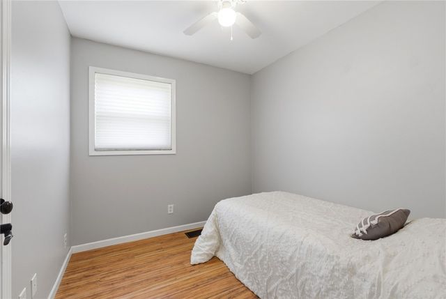 322 Lutz Drive, Englewood, OH 45322