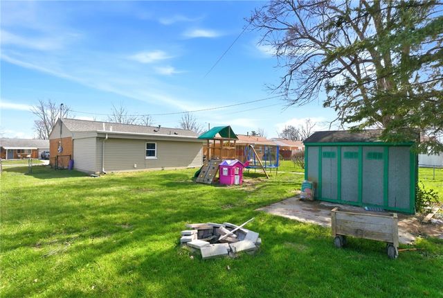 322 Lutz Drive, Englewood, OH 45322