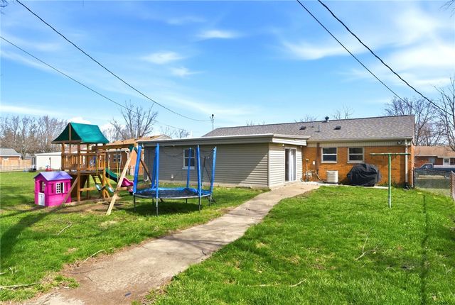 322 Lutz Drive, Englewood, OH 45322