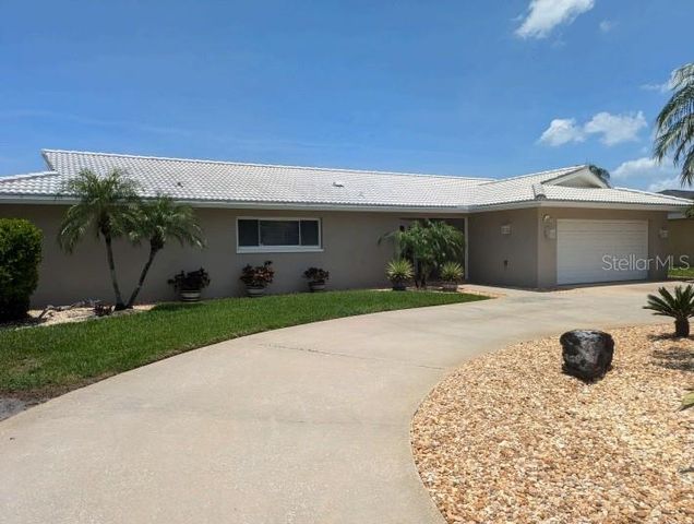 212 POINCIANA LANE, Largo, FL 33770