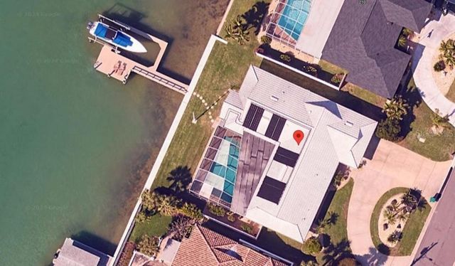 212 POINCIANA LANE, Largo, FL 33770