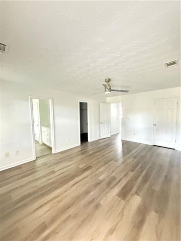 970 Harbins View Drive, Dacula, GA 30019