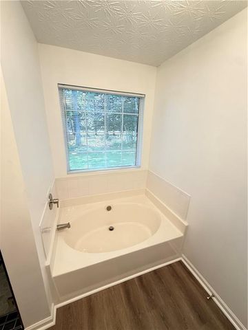 970 Harbins View Drive, Dacula, GA 30019