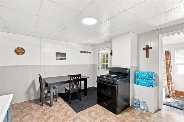 106 6th Ave, East Rochester, PA 15042