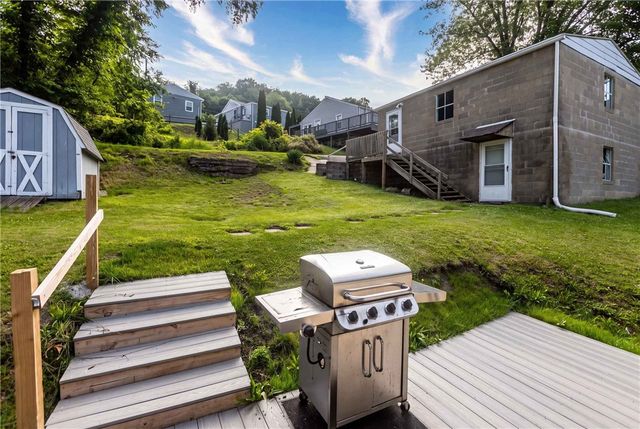106 6th Ave, East Rochester, PA 15042