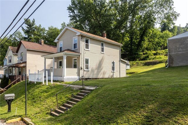 106 6th Ave, East Rochester, PA 15042