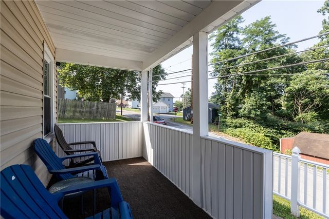 106 6th Ave, East Rochester, PA 15042