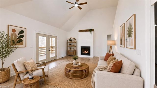 108 Sprucewood Court, Archdale, NC 27263