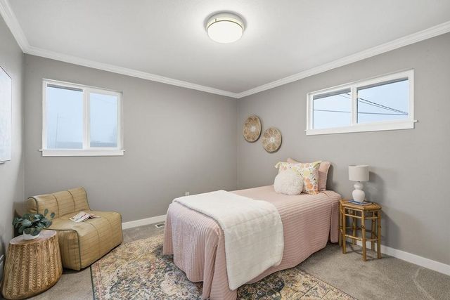 5820 N Fotheringham St, Spokane, WA 99205