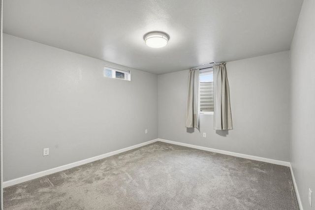 5820 N Fotheringham St, Spokane, WA 99205