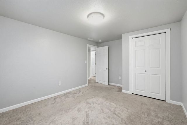 5820 N Fotheringham St, Spokane, WA 99205