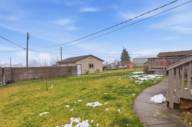 5820 N Fotheringham St, Spokane, WA 99205