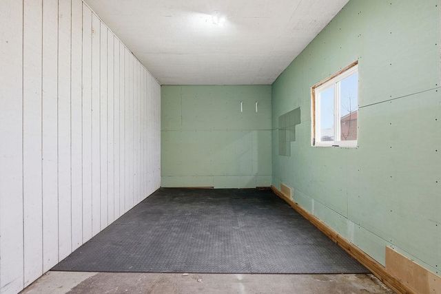 5820 N Fotheringham St, Spokane, WA 99205