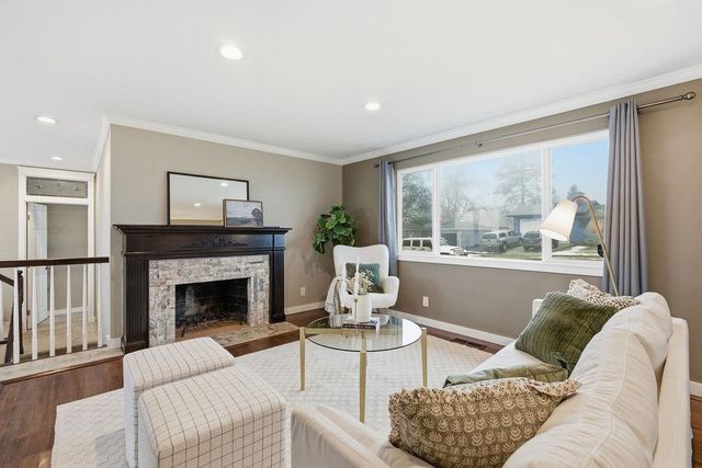 5820 N Fotheringham St, Spokane, WA 99205