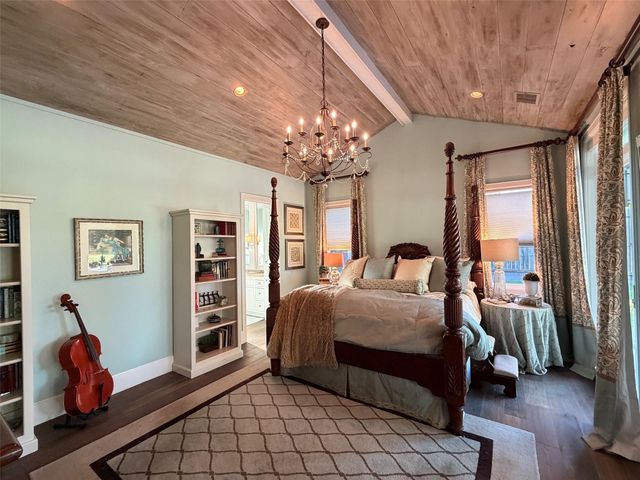 22 Laurenhurst Court, Houston, TX 77043