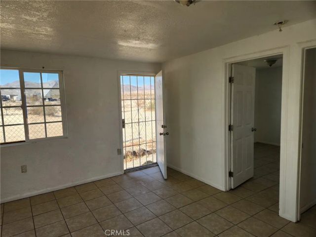 6328 Cactus Jack Avenue, 29 Palms, CA 92277