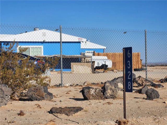 6328 Cactus Jack Avenue, 29 Palms, CA 92277