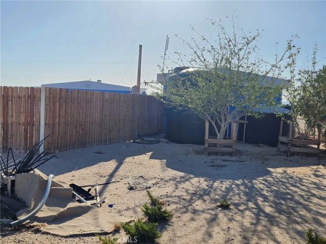 6328 Cactus Jack Avenue, 29 Palms, CA 92277