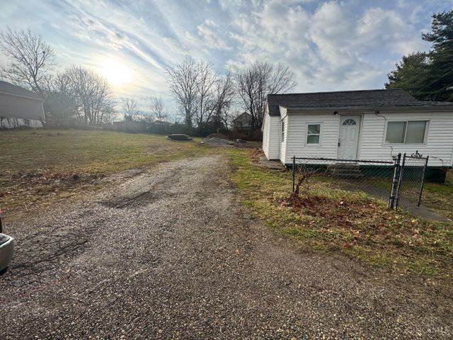 51 Woodrow Street, St Clair Twp, OH 45013