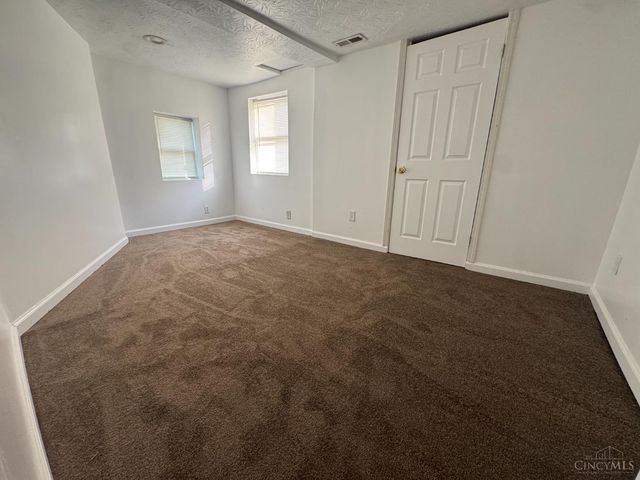 51 Woodrow Street, St Clair Twp, OH 45013