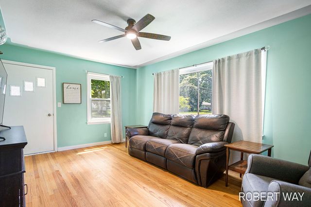 3815 Perry Avenue Sw, City Of Wyoming, MI 49519