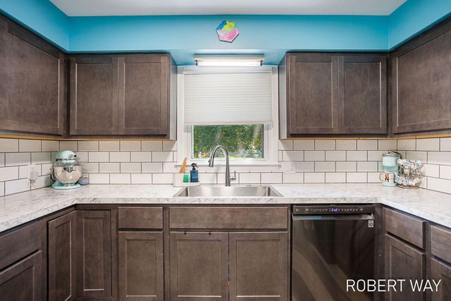 3815 Perry Avenue Sw, City Of Wyoming, MI 49519