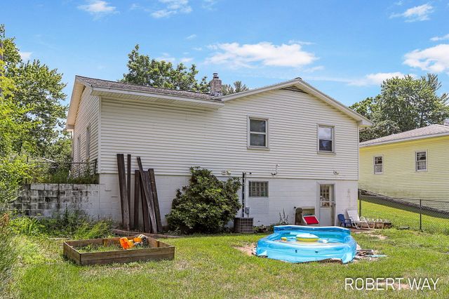 3815 Perry Avenue Sw, City Of Wyoming, MI 49519