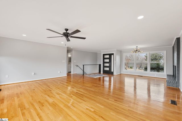 219 Fairview Drive, Greenville, SC 29609