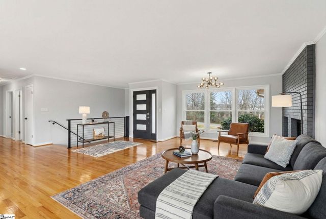 219 Fairview Drive, Greenville, SC 29609