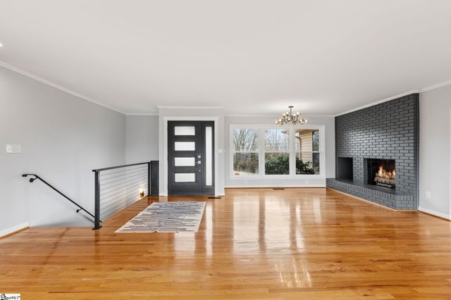 219 Fairview Drive, Greenville, SC 29609