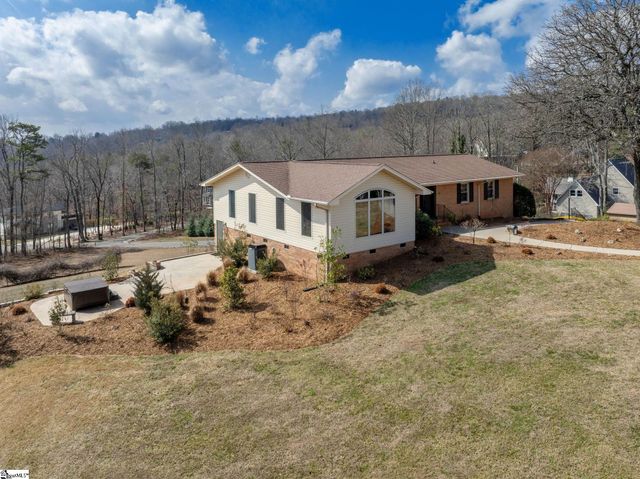 219 Fairview Drive, Greenville, SC 29609