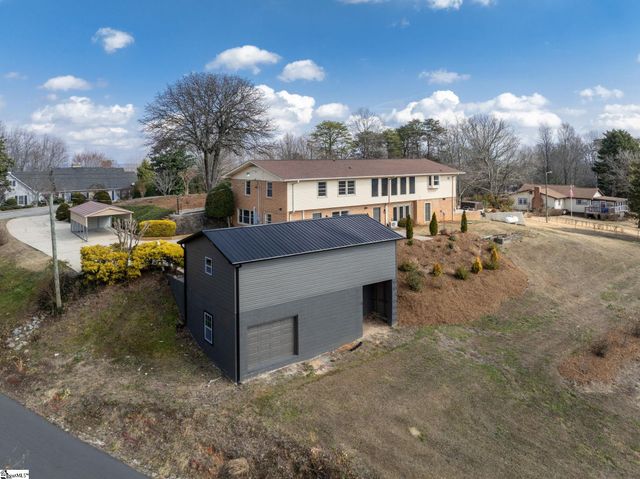 219 Fairview Drive, Greenville, SC 29609