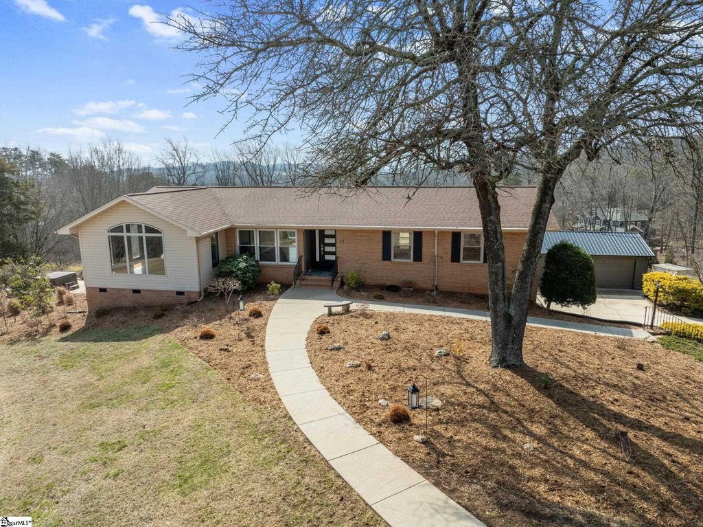 219 Fairview Drive, Greenville, SC 29609
