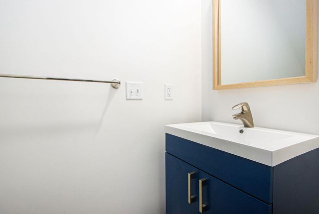 127 Elm Street, Kalamazoo, MI 49007