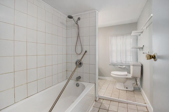 127 Elm Street, Kalamazoo, MI 49007