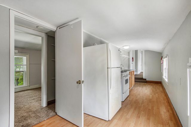 127 Elm Street, Kalamazoo, MI 49007