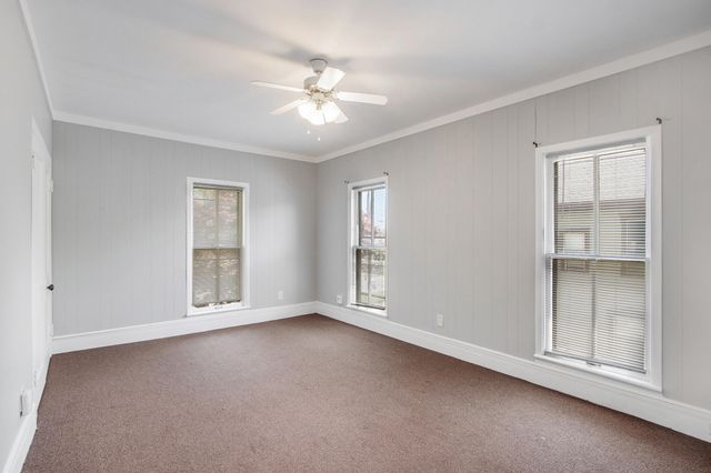 127 Elm Street, Kalamazoo, MI 49007