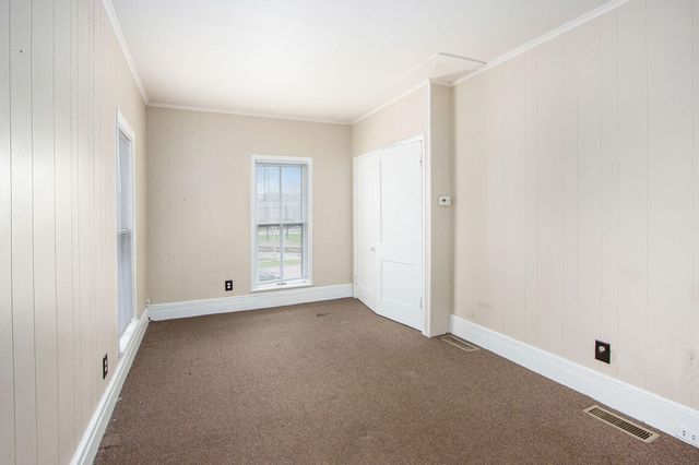 127 Elm Street, Kalamazoo, MI 49007