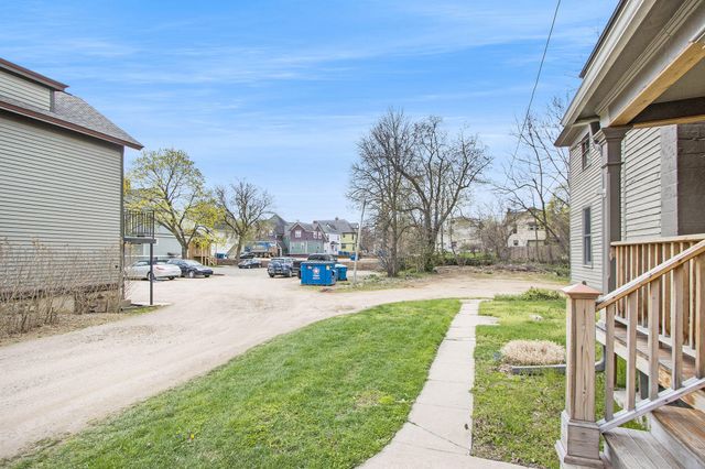 127 Elm Street, Kalamazoo, MI 49007