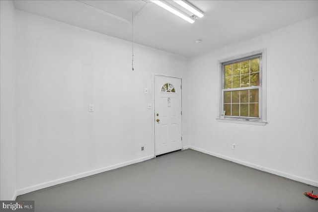 68 PORRECA DR, Millville, NJ 08332