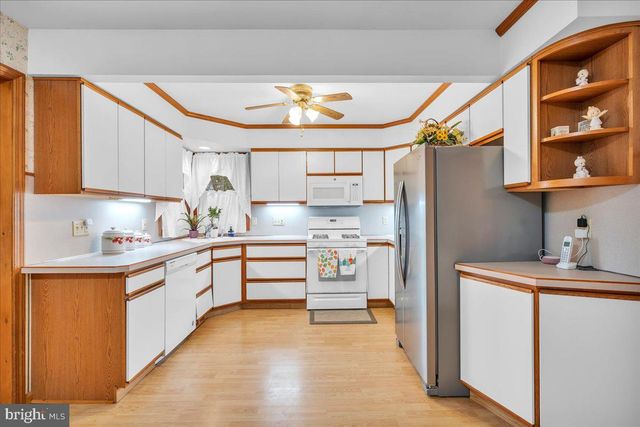 68 PORRECA DR, Millville, NJ 08332